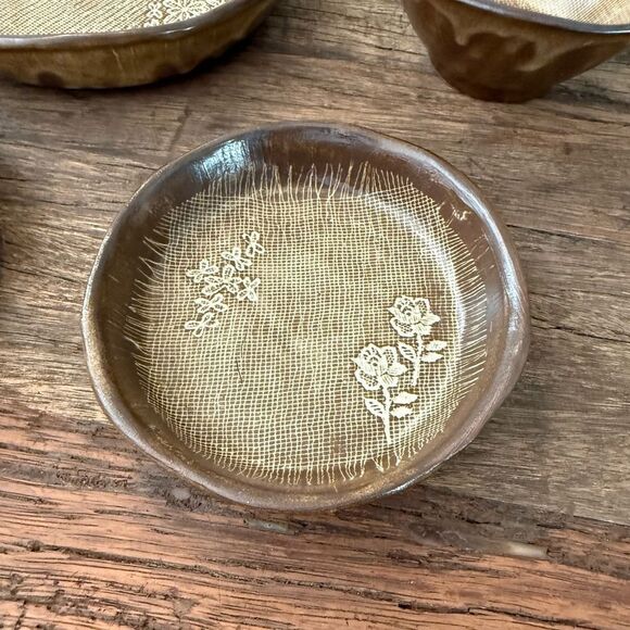 Handcrafted Brown Pottery Set 4 Piece Set - Picture 4 of 10
